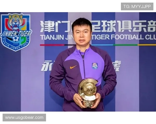 邓卓翔：向于根伟学习经验丰富 球队应正确定位自身位置